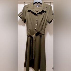Used Tommy Hilfiger Women's Collared Button-up Midi Dress with Waist Tie.